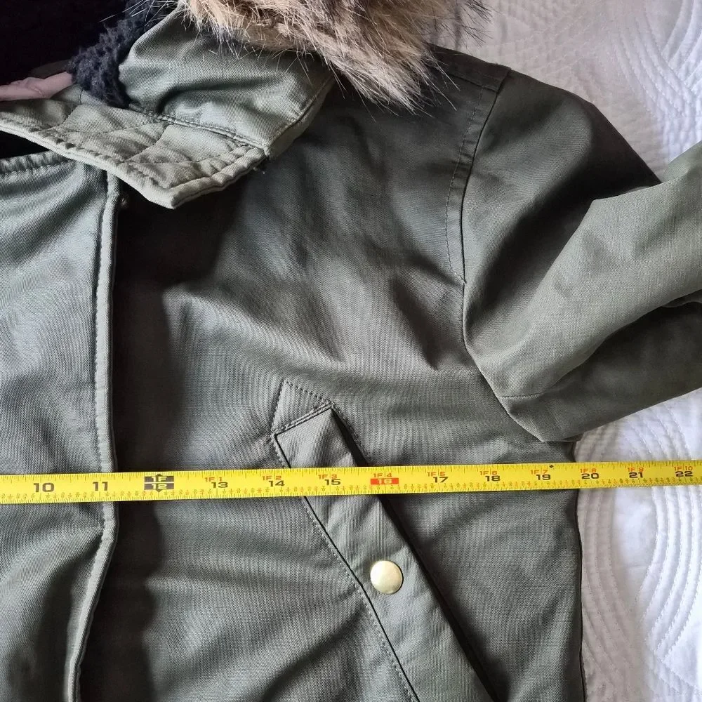J. Crew very good